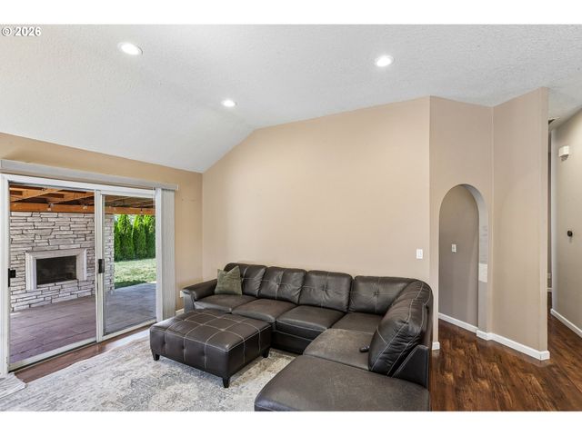 12487 Sw 134TH Ave, Portland, OR 97223