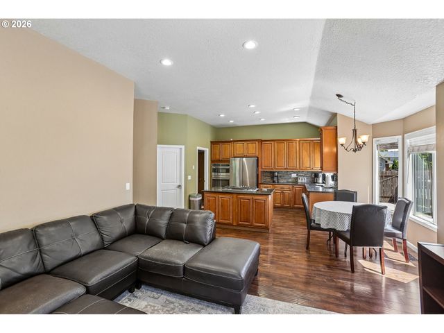 12487 Sw 134TH Ave, Portland, OR 97223