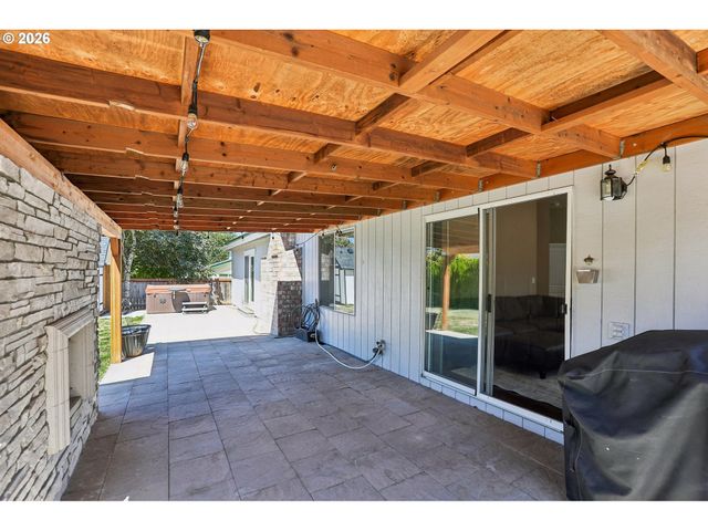 12487 Sw 134TH Ave, Portland, OR 97223