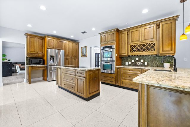 11415 Sundance Lane, Boca Raton, FL 33428