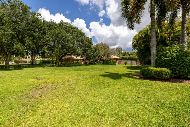 11415 Sundance Lane, Boca Raton, FL 33428