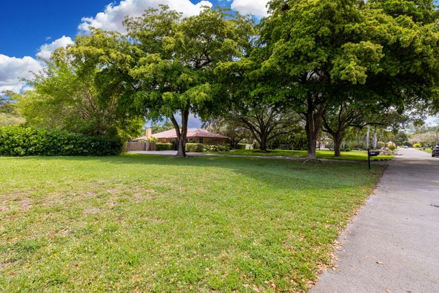 11415 Sundance Lane, Boca Raton, FL 33428
