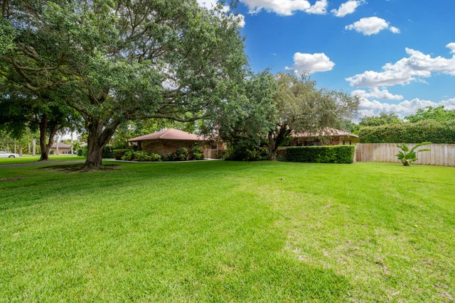 11415 Sundance Lane, Boca Raton, FL 33428