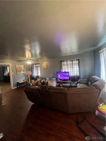 960 Sherwood Drive, Dayton, OH 45406