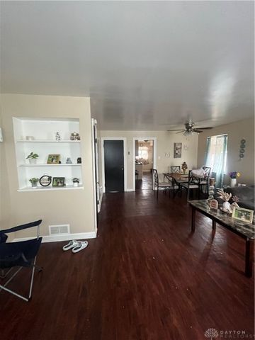 960 Sherwood Drive, Dayton, OH 45406