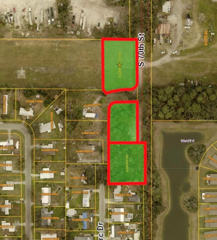 Image 3 of property listing at 4411 S 70TH STREET, Tampa, FL 33619