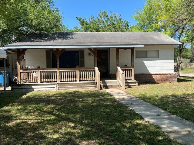 604 SW 9th St, Premont, TX 78375