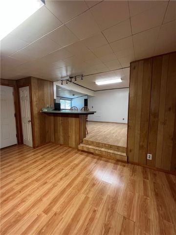 604 SW 9th St, Premont, TX 78375