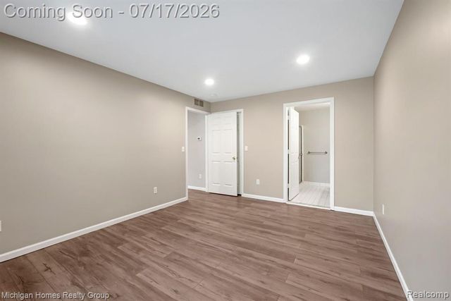 14540 Holborn Drive, Sterling Heights, MI 48313