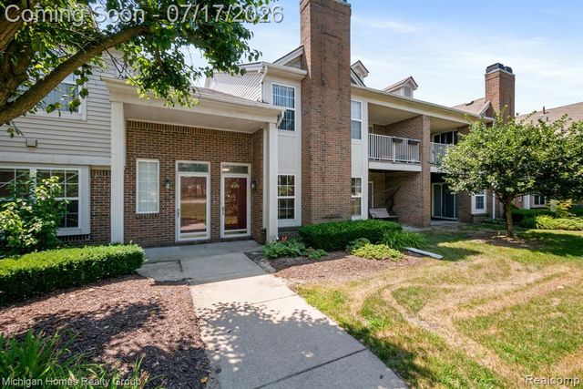 14540 Holborn Drive, Sterling Heights, MI 48313