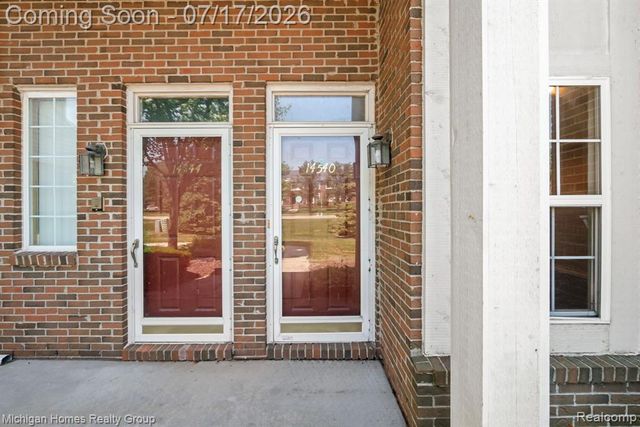 14540 Holborn Drive, Sterling Heights, MI 48313