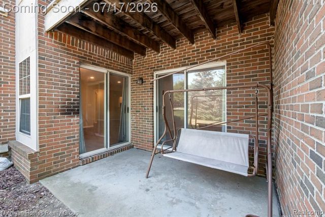 14540 Holborn Drive, Sterling Heights, MI 48313