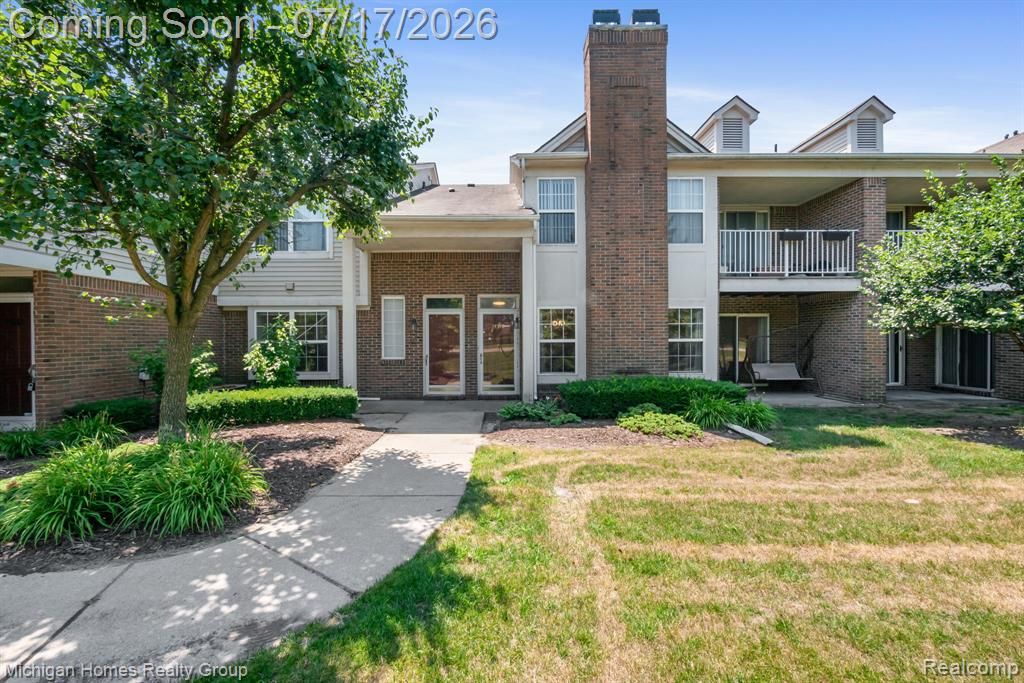 14540 Holborn Drive, Sterling Heights, MI 48313