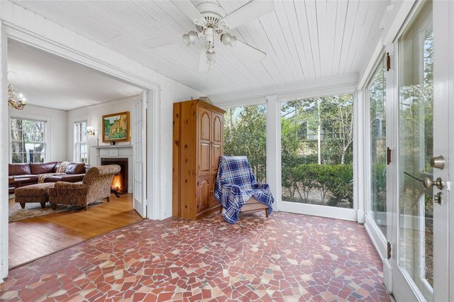 2150 NW 7TH LANE, Gainesville, FL 32603