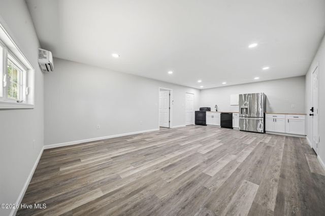 4615 Masonboro Loop Road, Wilmington, NC 28409