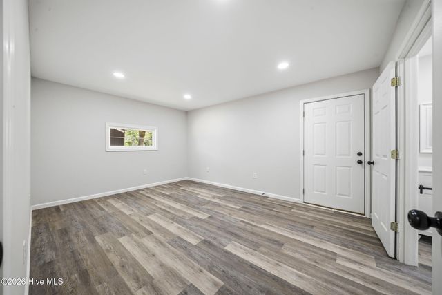 4615 Masonboro Loop Road, Wilmington, NC 28409