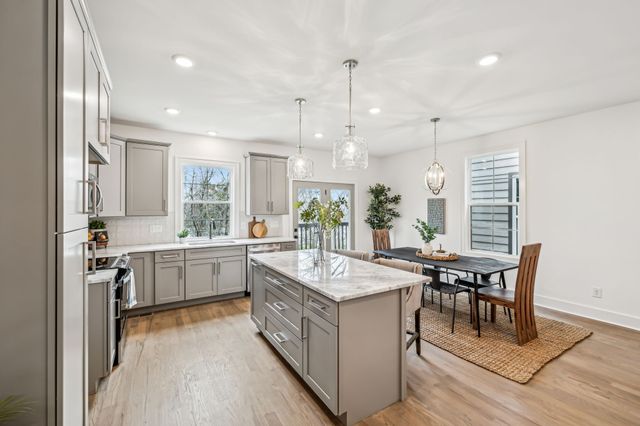 2107 Chadwell Retreat Dr, Madison, TN 37115