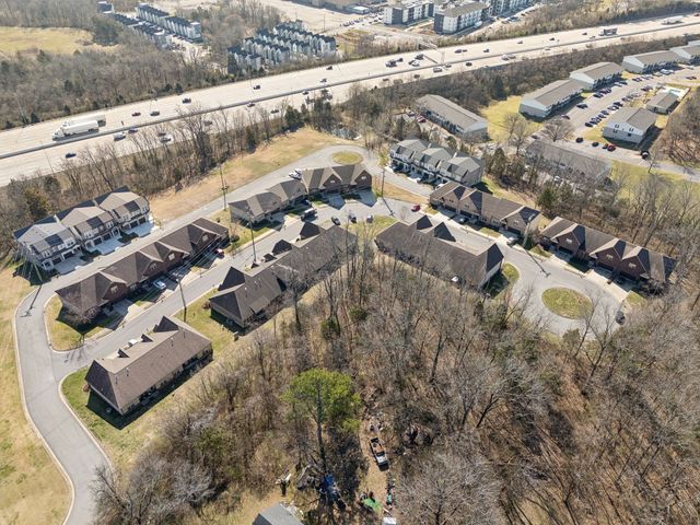 2107 Chadwell Retreat Dr, Madison, TN 37115