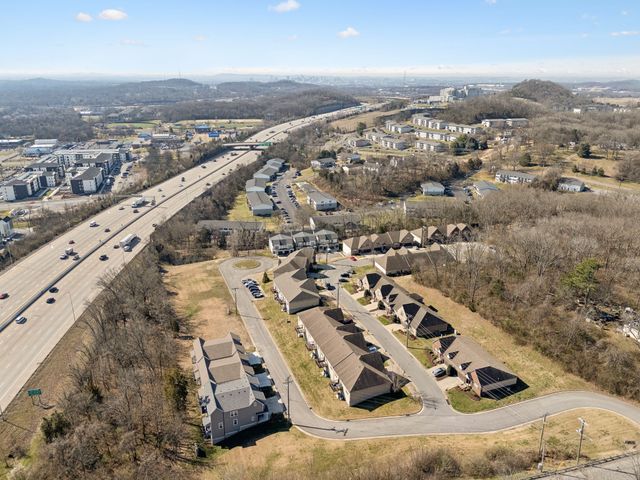 2107 Chadwell Retreat Dr, Madison, TN 37115