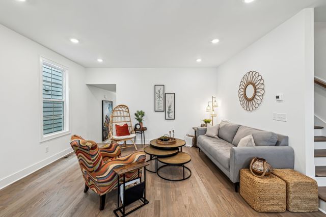 2107 Chadwell Retreat Dr, Madison, TN 37115