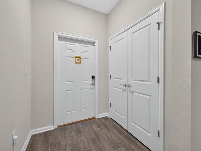 8975 FLUFFY LIE COURT, Davenport, FL 33896