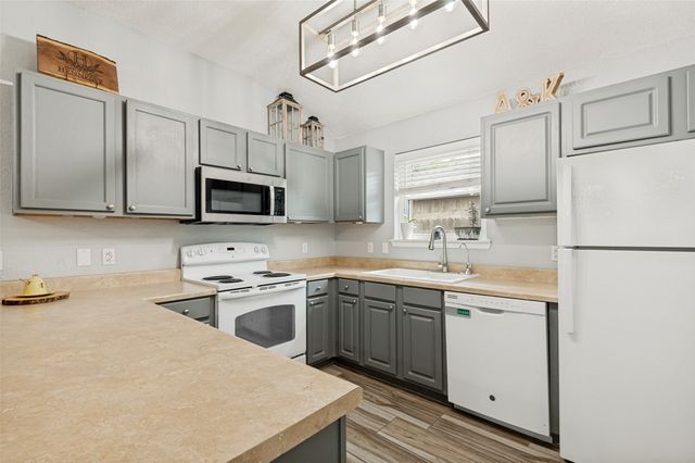 5624 Northfield Drive, Fort Worth, TX 76179