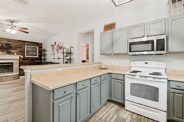 5624 Northfield Drive, Fort Worth, TX 76179