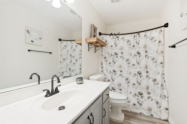 5624 Northfield Drive, Fort Worth, TX 76179