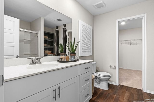 926 Bluegrass Pt, New Braunfels, TX 78130