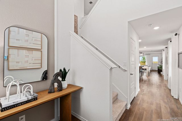 926 Bluegrass Pt, New Braunfels, TX 78130