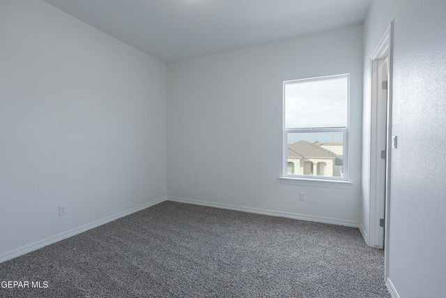 14341 Steve Joyce Parkway, El Paso, TX 79928