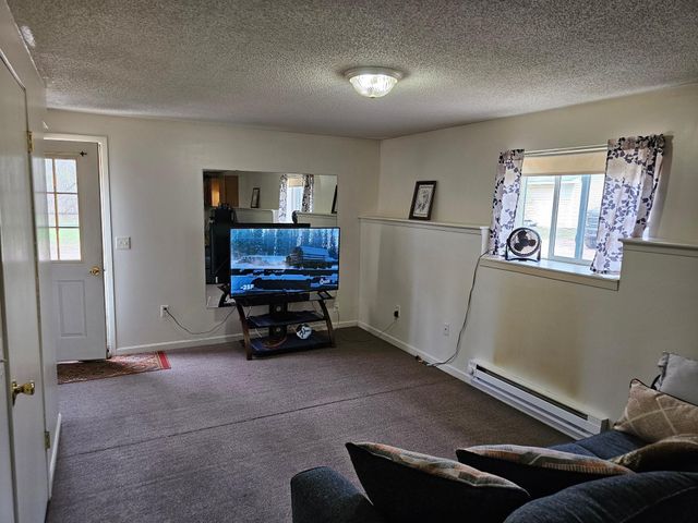 415 Walnut Street S, Mora, MN 55051