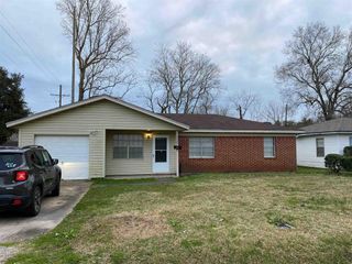 9305 Gardner Street, Beaumont, TX 77707