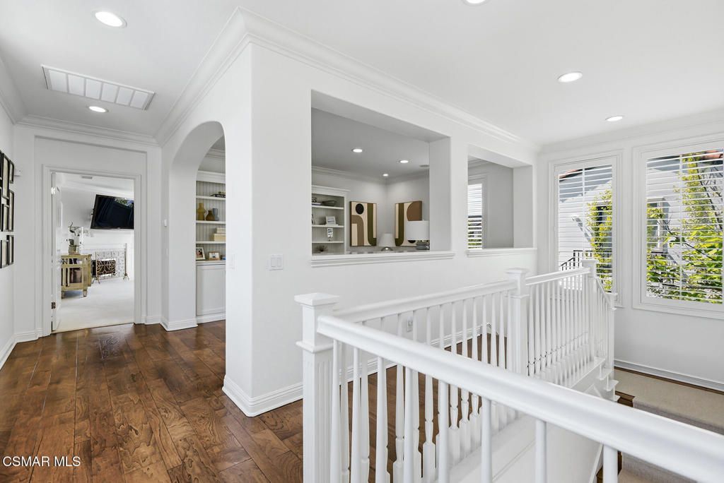 Image 15 of property listing at 4169 Prado De La Puma, Calabasas, CA 91302