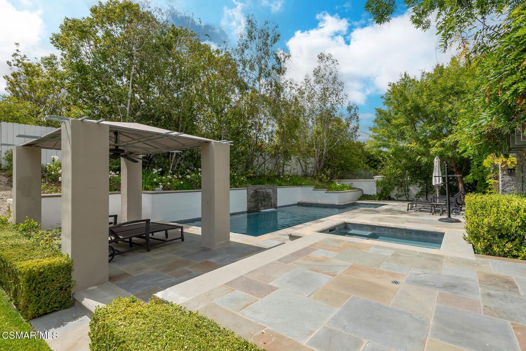 Image 25 of property listing at 4169 Prado De La Puma, Calabasas, CA 91302