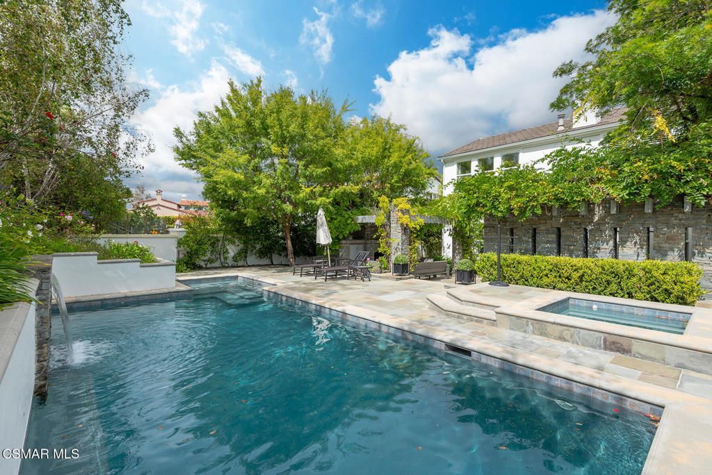Image 26 of property listing at 4169 Prado De La Puma, Calabasas, CA 91302