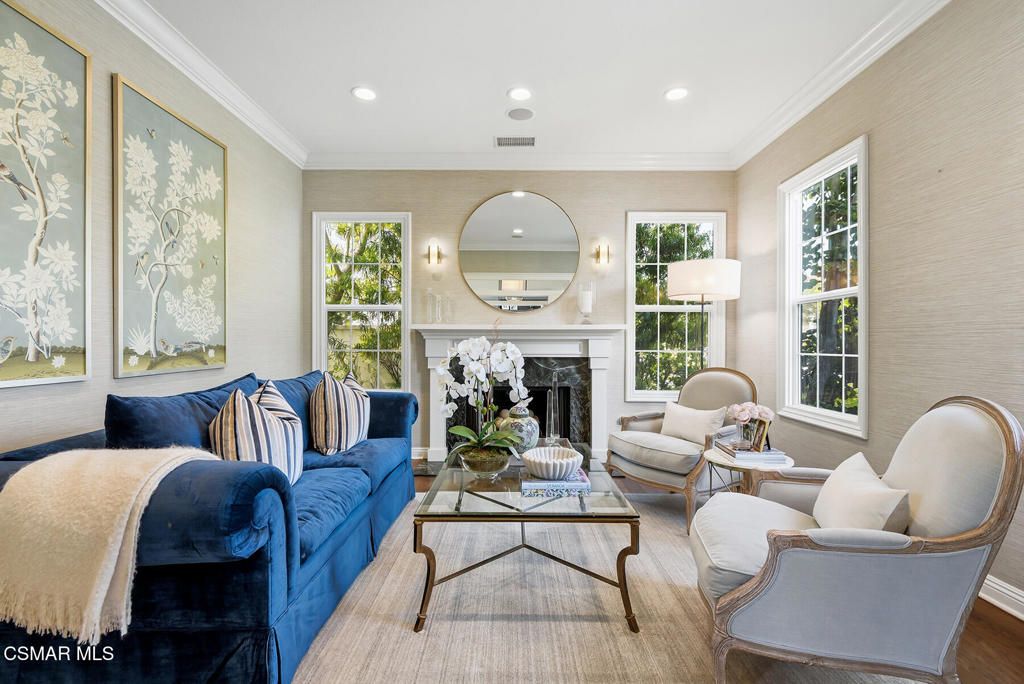 Image 3 of property listing at 4169 Prado De La Puma, Calabasas, CA 91302