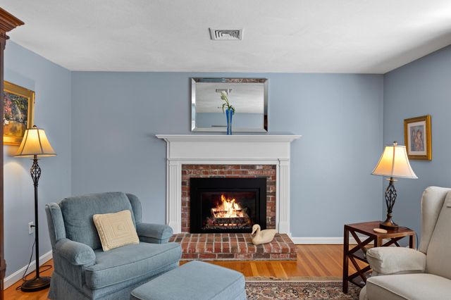 45 Sierra Way, West Yarmouth, MA 02673