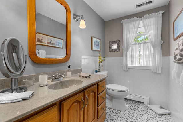 45 Sierra Way, West Yarmouth, MA 02673