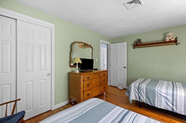 45 Sierra Way, West Yarmouth, MA 02673