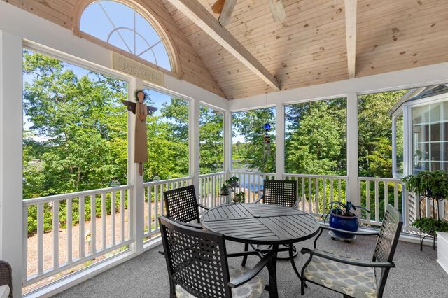 45 Sierra Way, West Yarmouth, MA 02673