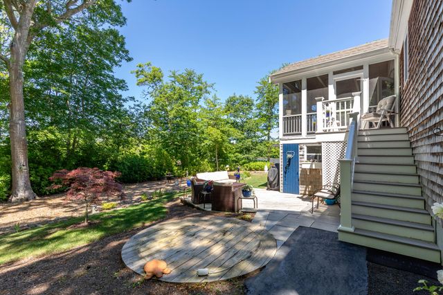 45 Sierra Way, West Yarmouth, MA 02673
