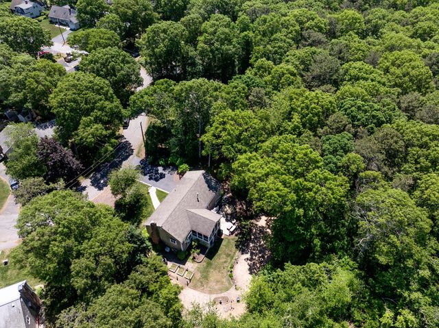 45 Sierra Way, West Yarmouth, MA 02673