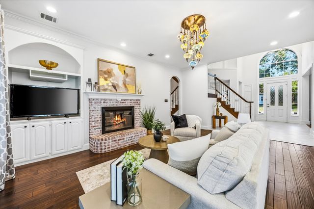 4624 Old Pond Drive, Plano, TX 75024