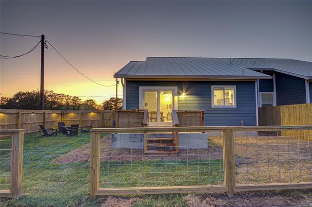 108 LITTLE RANCHES RD A, Wimberley, TX 78676