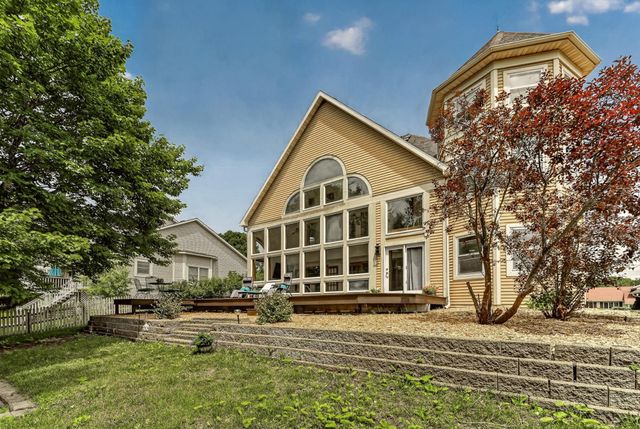 1851 22nd Avenue NE, Rochester, MN 55906