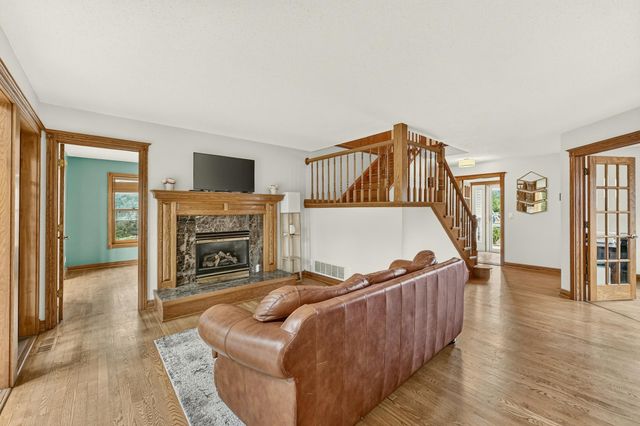 1851 22nd Avenue NE, Rochester, MN 55906