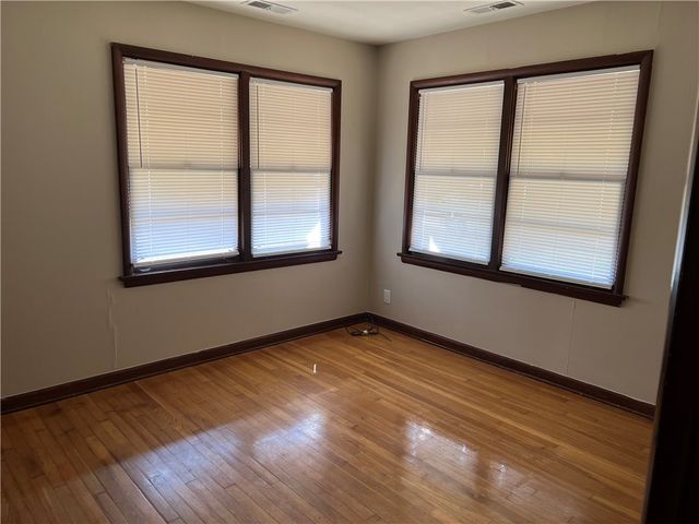 311 S Main Street, Springdale, AR 72764