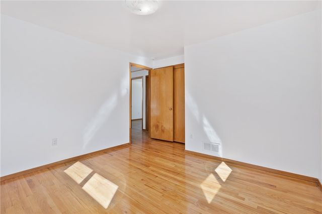 135 Koegler Ave, Brentwood, PA 15227