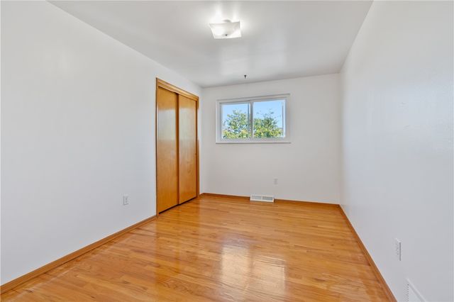 135 Koegler Ave, Brentwood, PA 15227